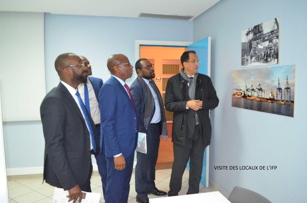 Visite d’une délégation de la Faculté de Génie Industriel (FGI) de l’Université de Douala Cameroune à l’Institut de Formation Portuaire - Le 4 février 2020